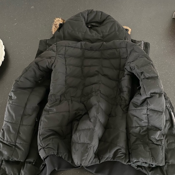 North face womens jacket - Picture 8 of 9